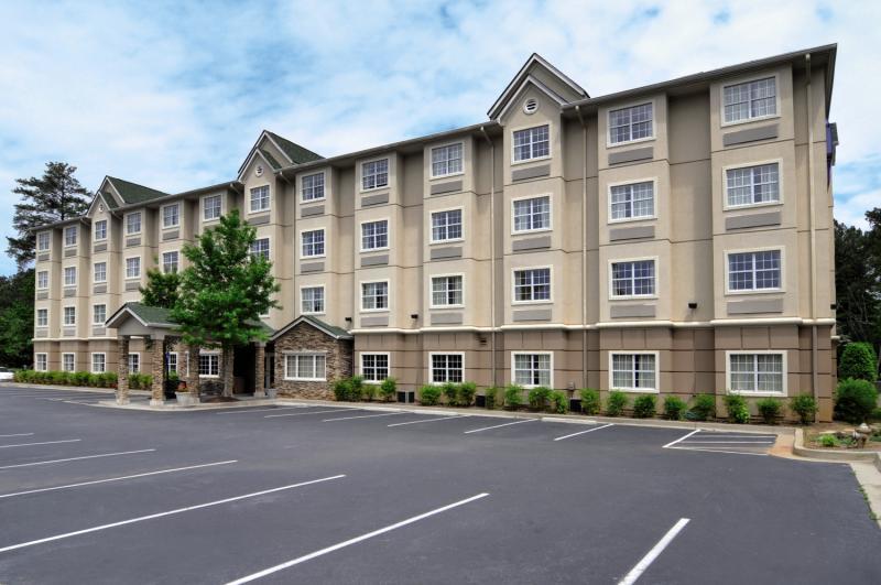 Microtel Inn & Suites By Wyndham Perimeter Center Sandy Springs Bagian luar foto