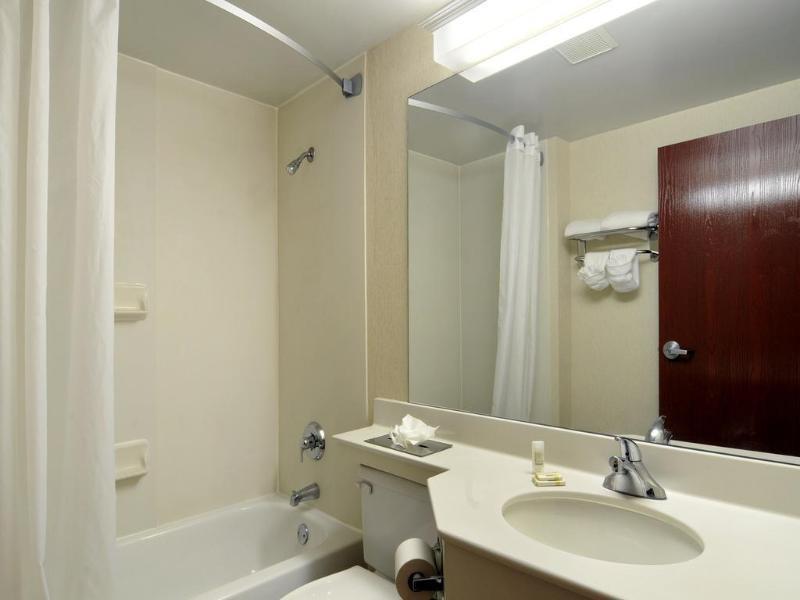 Microtel Inn & Suites By Wyndham Perimeter Center Sandy Springs Ruang foto