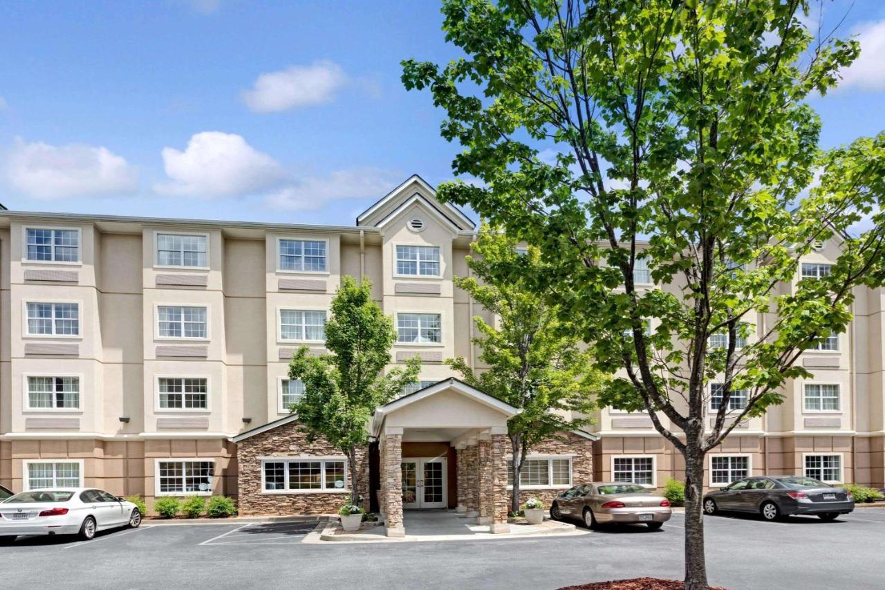 Microtel Inn & Suites By Wyndham Perimeter Center Sandy Springs Bagian luar foto